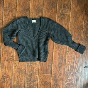 Khaite Aurora Ribbed Cashmere Sweater • small